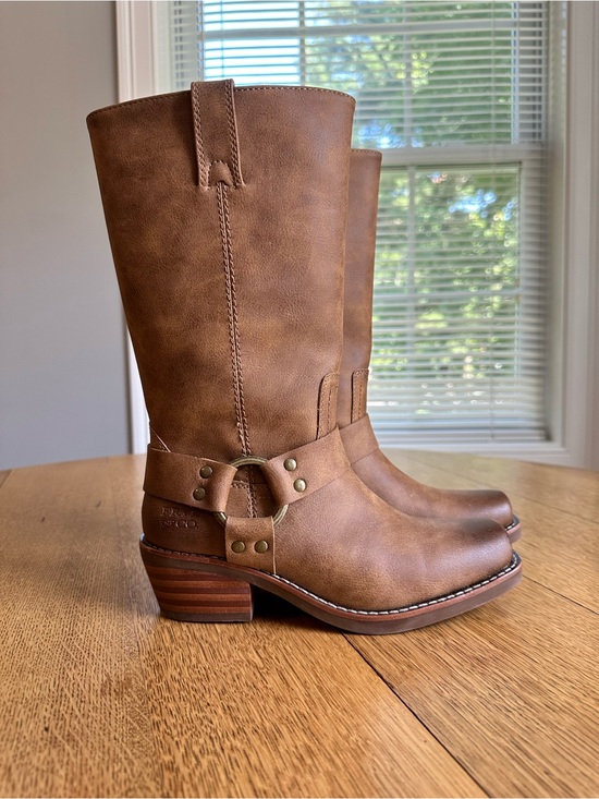 Frye Shoes - Frye and Co Lorrie Harness 12 Tan Boots Women’s Size 6